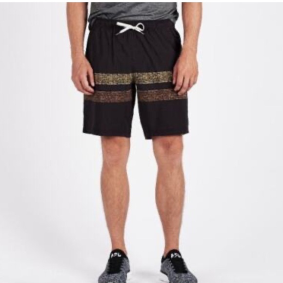 VUORI MENS KORE SHORT (a273) - Picture 1 of 15